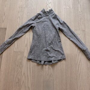 Lululemon long sleeve shirt